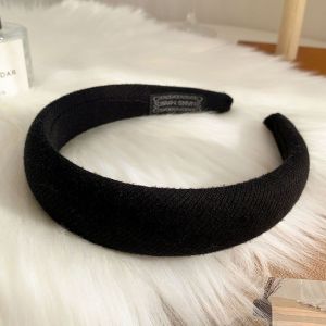 หยิน WEI สายผมสีชมพูสไตล์ผู้หญิงหัวกะโหลกสูง2024ใหม่ล้างหน้าผมแบบมัดผมที่มีอารมณ์น่ารัก