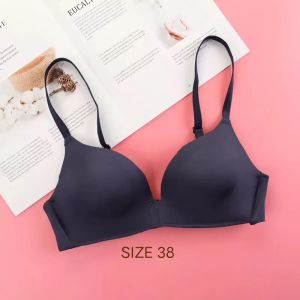 Bra Tanpa Kawat Wanita / Pakaian Dalam Wanita Bra / Push Up Bra / BH Seamless deep v cross women bra