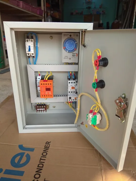 ตู้ควบคุมตั้งเวลา 220V15A ปั๊มน้ำ แสงสว่าง ป้องกันไฟฟ้าลัดวงจร