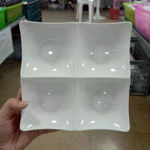 จานหลุม ถาดหลุม 7 นิ้ว ถาดหลุม 4 ช่อง จานราคาถูกๆ ทำจากเซรามิกเนื้อดี เข้าไมโครเวฟได้