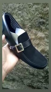 Sepatu Model Santai Untuk Pria Dewasa