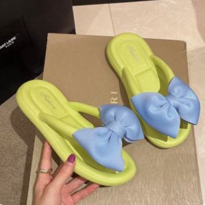 [Free Shipping] Soft-Soled Slippers For Women 2025 Summer New Style Cute Bow-Knot Design Sweet And Stylish Beach Flip-Flops