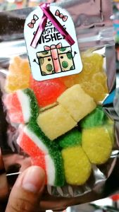 Christmas Giveaways: Holiday Treat Mix & Gummy Candy Assortment