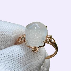 Icy Translucent Natural Type A Jadeite Jade Crafted as Pixiu set on 18k as Ring certificate weighs 2.22 grams measurement 11.7 * 9.8 * 5.8 mm (18kring40)