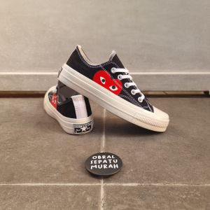 OBRAL SEPATU SNEAKERS CV 70S LOW X CDG LOVE HITAM PUTIH GLOSSY 37-43 SEPATU MOTIF KARAKTER BLACK WHITE MURAH 100%