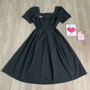 Đầm tết thiết kế Bigsize Cô Nhỏ thời trang cổ vuông tay bồng ngắn dáng xòe qua gối chất cottong lạnh( tặng kèm nơ đá) -DTK19