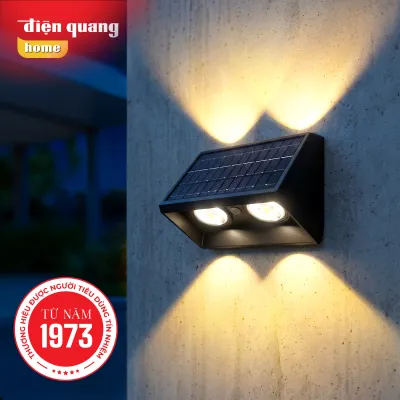 Đèn hắt tường đèn tường năng lượng mặt trời Điện Quang dùng ngoài trời có thể đổi màu dùng để trang trí tự động bật tắt chống thấm nước