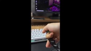 หูฟังบลูทูธไร้สายแบบใส่ในหู 100% ตัดเสียงรบกวน ปลอดภัย แบตเตอรี่ใช้งานได้ยาวนาน เหมาะสำหรับการเล่นกีฬา หูฟังเสียง HiFi รุ่นอัปเกรด