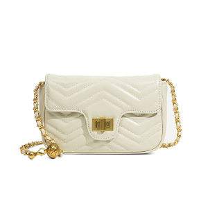 BeeGreen Genuine Leather Small Flap Bag for Women Luxurious Chain Crossbody Bag Chic Commuter Mini Square Shoulder Bag