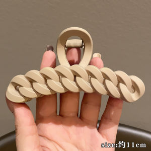 Zy Fashion Korean Style Frosted Chain Large Hair Clip for Women Elegant Shark Clip Hair Claw Fashion Girl Hair Clamp
