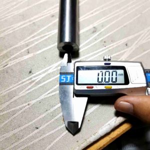 ท่อเหล็กไร้รอยต่อ ไม่มีตะเข็บ รู 10.9 มิล หนา 5.05 มิล โตนอก 21 มิล เลือกความยาวที่ตัวเลือกสินค้า สั่งตัดความยาว กรุณาทักแชท