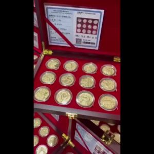 新品现货2026马年仿金箔十二生肖金币黄金色纪念币金条银行保险贺岁礼品QWHG