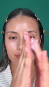 COSRX Snail Mucin 92% Face Moisturizer 3.52 Oz Lightweight Moisturizing Cream for Soft Glowy Skin Korean Skin Care Korean Moisturizer Face Cream