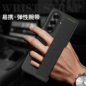 For Samsung Galaxy Z Fold 8 Ultra 5G Case Hand Wrist Strap Matte Silicone Cover For ZFold 8 Fold8 Ultra Folding Shockproof Cover