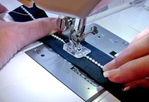 Sepatu Jahit Mutiara Mesin Jahit Portable / Manik Payet Mote Menjahit Bead Foot Presser Beading sepatu singer brother butterfly messina portabel