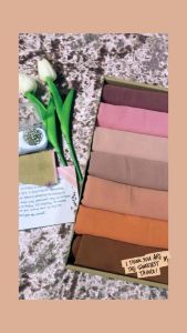 Special Edition Chiffon Hijab Gift Set with Love Letter good quality
