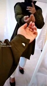 Oneset Ity Crepe Ori: Pakaian Busui Muslim Nyaman
