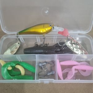 combo hộp mồi lure cùng toàn bộ phụ kiện như hình A1
