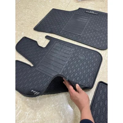 Thảm lót sàn cao su xe Vinfast VF3-VF5-VF6- VF7-VF8 -VFE34 bộ 3 tấm màu đen chữ xám cao su ko mùi