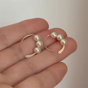 ต่างหูอเนกประสงค์ขนาดเล็กแฟชั่นต่างหูมุกวงกลมแสดงอารมณ์แบบเกาหลีใหม่เครื่องประดับของผู้หญิง