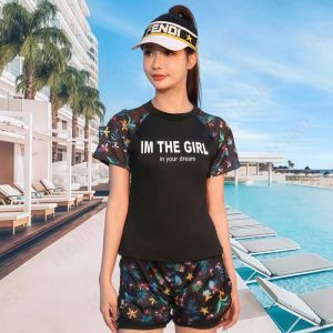 ชุดว่ายผู้หญิงวัยรุ่น เสื้อ+กางเกง มี 3Size S/M/L ขนาดสินค้า เสื้อรอบอก28นิ้ว ยาว20นิ้ว กางเกงรอบเอว24นิ้ว ยาว9นิ้ว (ขนาดก่อนยืด) มีสินค้าพร้อมส่ง