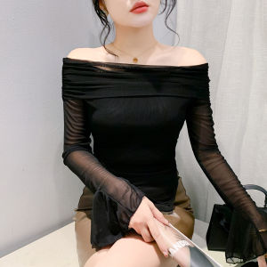 Yimei Sản phẩm mới chữ cổ áo hở vai áo nhỏ đỏ phiên bản Hàn Quốc giảm béo và giảm béo cay cô gái áo không đều Lưới Tay áo dài T-Shirt cho phụ nữ