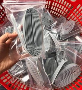 Ron chặn cửa ngăn gió điều hòa chống côn trùng bụi bẩn loại 2m