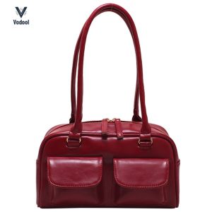 Stylish Leather Crossbody Bag for Women with Double Compartments Elegant Shoulder Bag for Formal and Casual Events in Maroon
