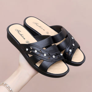 [Free Shipping] 2026 New Summer WomenS Mid-Heel Thick-Soled Slippers Non-Slip Wear-Resistant Fashionable And Suitable For Indoor Use