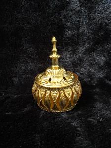 Tempat Bakar Dupa Kuningan / Hiolo