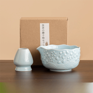 NOBLELUX 2/4/7 Pcs Sakura Matcha Bowl Ceramic Flower Japanese Tea Set with Pouring Spout Matcha Making Kit Tea Lovers