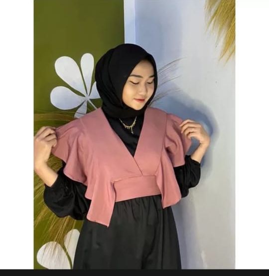 Outer kekinian ootd hijab crop top yura korea  rufly polos cringkle airflow viral