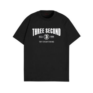 3Second Kaos Pria Lengan Pendek Davinci Katun Lightweight 1996 Logo C400324