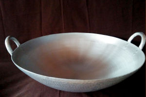 Wajan Aluminium Asli Garut Diameter 49Cm Original Handmade Tebal anti Penyok Karat dan Anti Lengket.