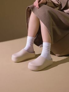 Easy Slip-On 5Cm Height-Increasing Thick-Soled Closed-Toe Slippers For Women EVA Half-Slippers