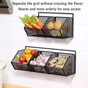 Wall Mounted Kitchen Hanging Rack Kitchen Seasoning / Spice Storage Onion Basket Vegetable Shelf