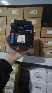 AS540แผ่นควบคุมเสถียรภาพของแผ่นกระตุ้นและแรงดันไฟฟ้า AVR ชุดเครื่องกำเนิดไฟฟ้าดีเซลแบบไร้แปรงถ่านอุปกรณ์เสริมการควบคุมแรงดันไฟฟ้าอัตโนมัติ