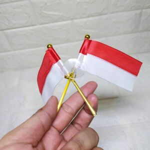 Bendera Merah Putih Tempelan Hiasan Kaca Mobil