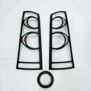 Cover Garnish Lampu Belakang Mobil Xenia 2008 - 2011 Hitam