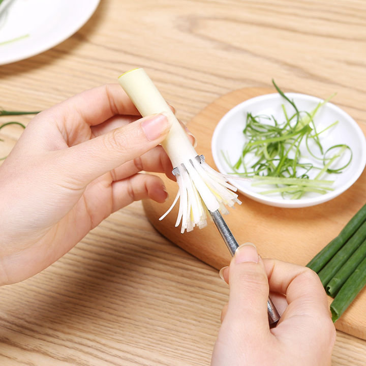 Plum blossom onion knife ultrafine onion knife artifact Vietnam kitchen commercial grater