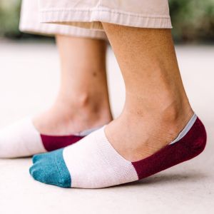 IDENTITY Apparel No-Show Invisible Multicolor Cotton Boat Socks with Wide Opening Anti Slip Heel Gel