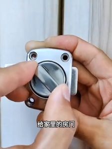 Household Bedroom Door Anti-Theft Rotating Pin Lock Buckle Left And Right Knobs Doors Latch Bolt