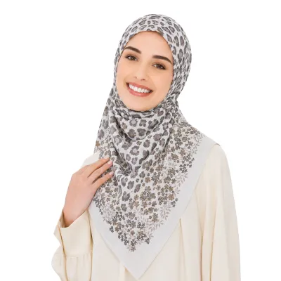 Bawal Printed ( Alya Apparels Cotton Voile Bidang 45 / Corak Bawal Square Hijab Tudung Leopard )