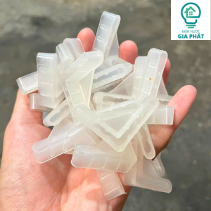 Chân nhựa chống trầy v lỗ combo (1 bộ 4 cái 3x3) hoặc ( 1 bộ 4 cái 4x4) - ĐIỆN NƯỚC GIA PHÁT