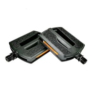 Light weight Bicycles Platform Pedals Nonslip Bicycles Pedals with Sandpaper Surfaces for Mountain Cycling Road Bicycles
