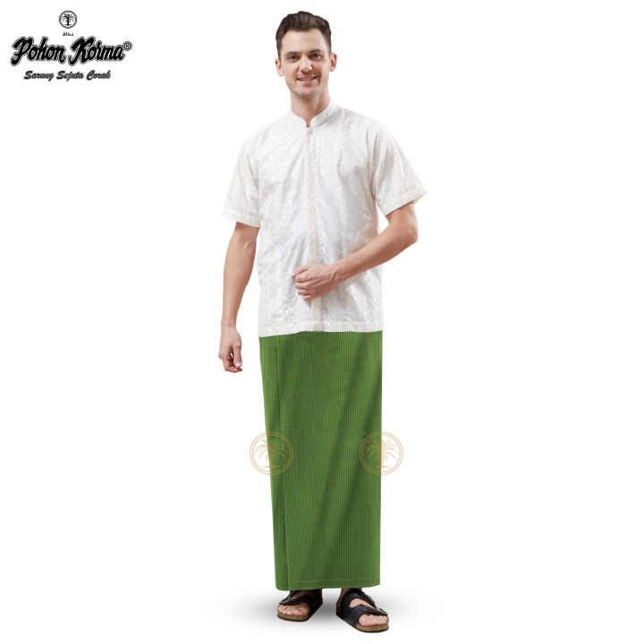Sarung Pohon Korma Classic Motif Salur Hijau