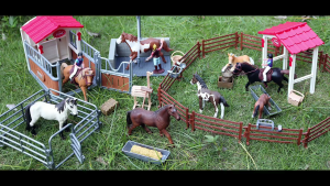 Realistic Plastic Horse Figurine Interactive Grooming Playsets For Children Creative Role Playing And Team Building Game