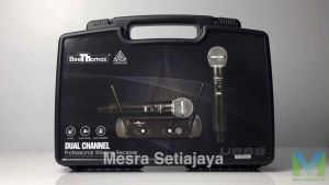 BeeThomax U868 Professional UHF Wireless Microphone / Wireless Mikrofon Karaoke