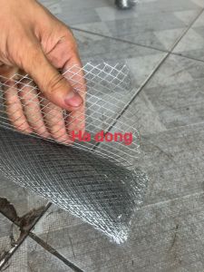 Lưới mắt cáo tô trát tường chống thấm chống nứt tường lưới kẽm tô tường khổ cao 1m x 2mlưới bén mắt cáo