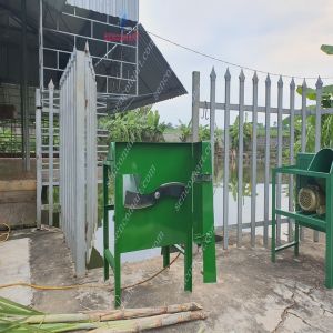 Máy băm cỏ voi cho trâu bò công suất 2HP MÔ TƠ LÕI ĐỒNG 100%